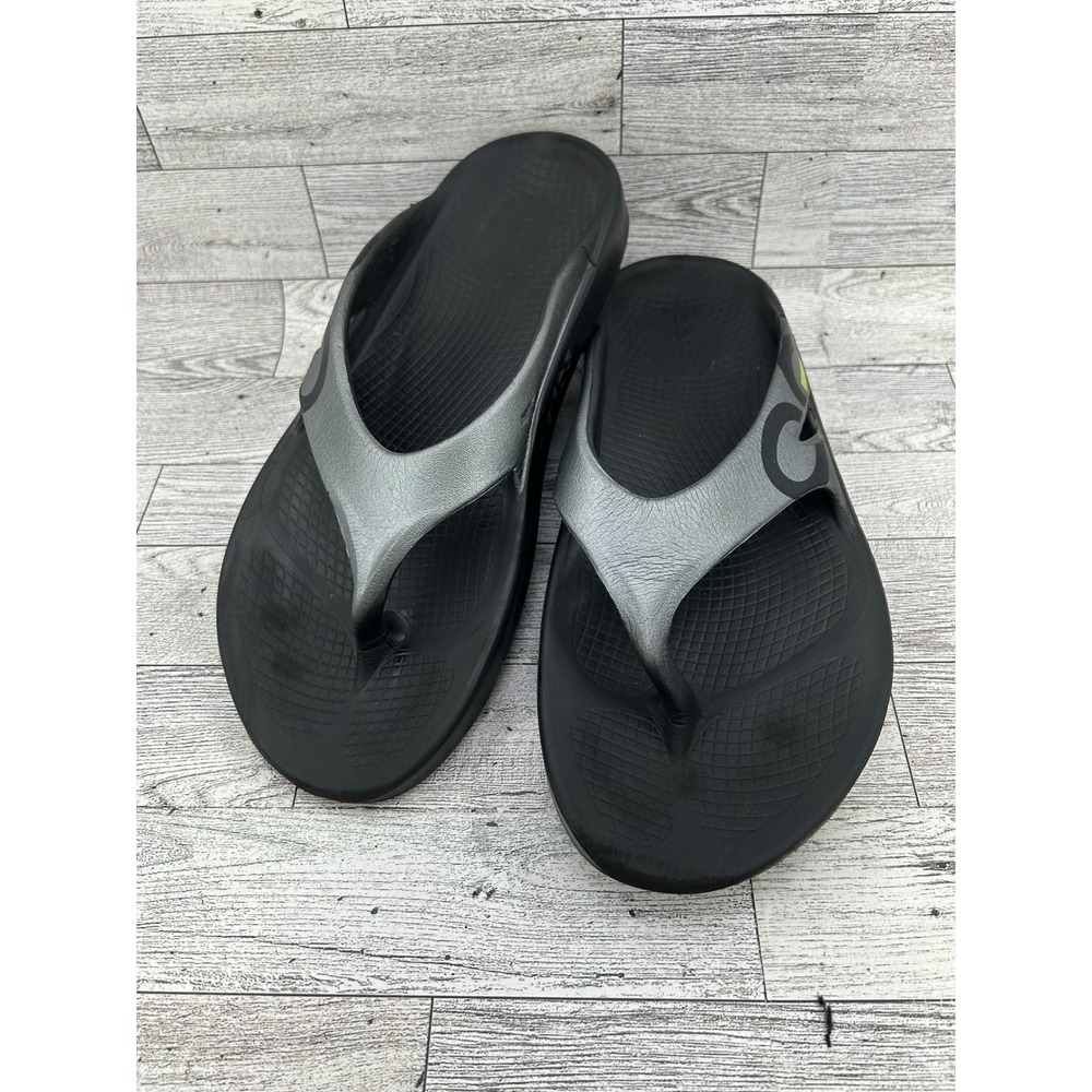 OOFOS OOahh Sport Recovery Flip Flop Sandals Black Silver Gray M7 W9‎ EU40